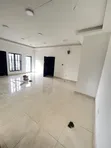 3 Bedrom Apartment da BQ a Oral Estate, Ikota don Sawa - 4
