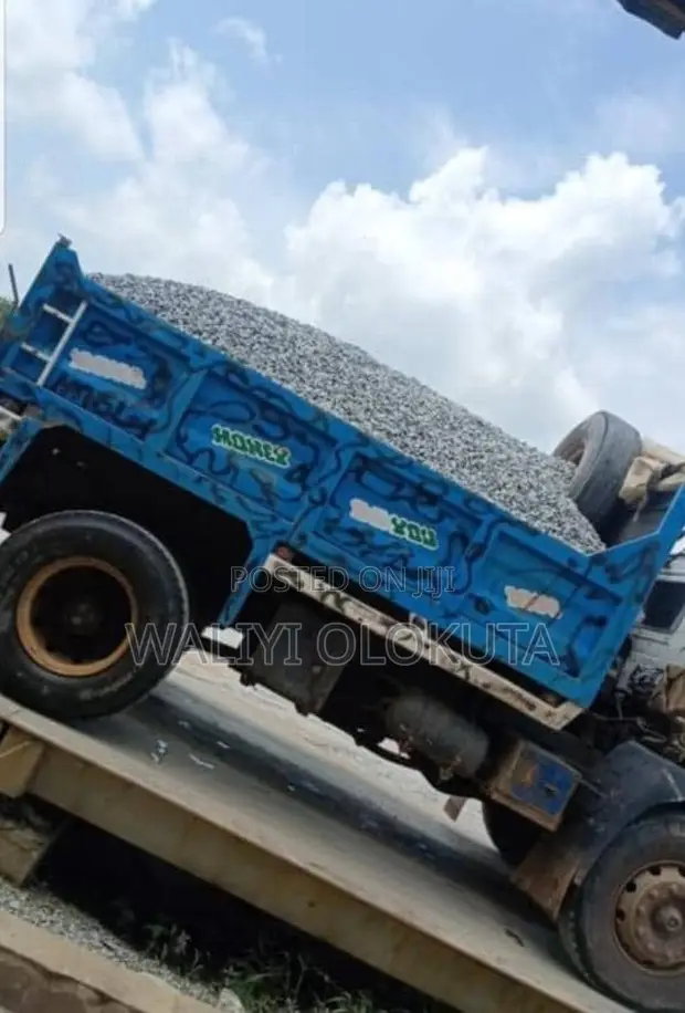 Granite & Sharp Sand Direct From Quarry - 1