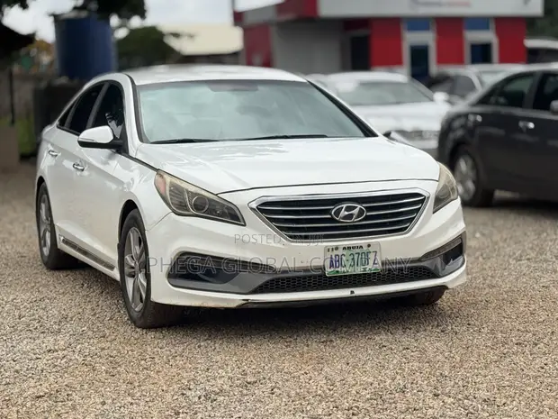 Hyundai Sonata 2015 Fari - 1