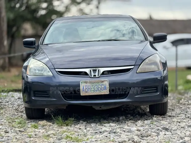 Honda Accord 2007 Grey - 1