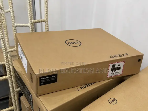 New Dell Inspiron 15 3530 Laptop - 8GB RAM, 512GB SSD - 1