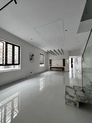 5 Bedroom Duplex da Pool & BQ a Ajah