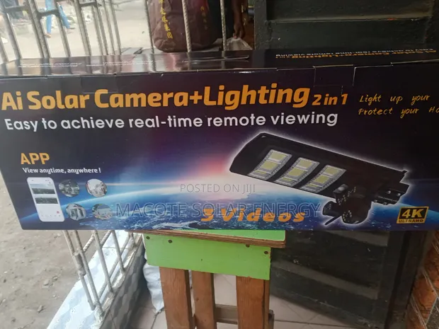 MACOTE 360 Solar 2-in-1 Camera & Lighting - 1