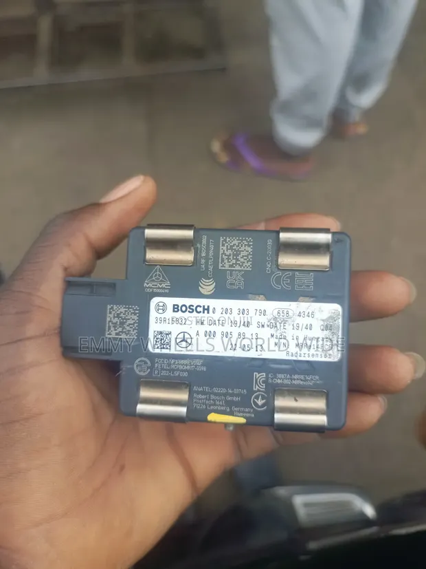 Mercedes-Benz Distance Radar Sensor (Bosch) - 1