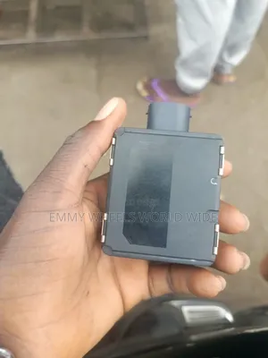 Mercedes-Benz Distance Radar Sensor (Bosch)