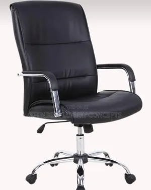 Mai Salo Swivel Ofishin Kursi Tare da Fatar Baya da Kujera