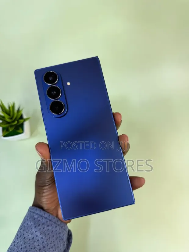 Samsung Galaxy Z Fold7 512GB Blue (UK Used) - 1
