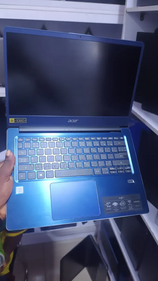 Acer Swift 14 Laptop - Intel Core i5, 8GB RAM, 256GB SSD - 1