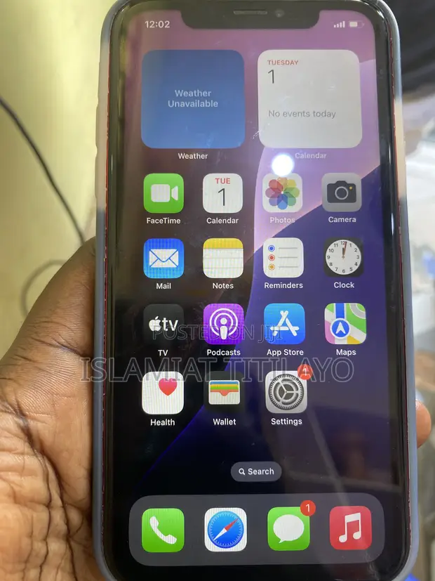 Apple iPhone XR 64GB Red - 1