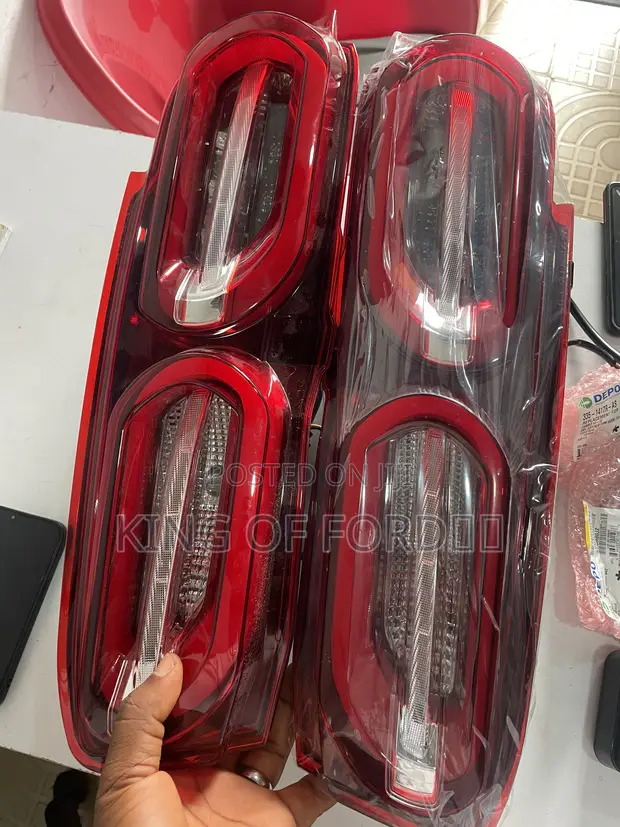 Chevrolet Camaro 2020-2024 Rear Lights - 1