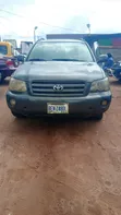 Toyota Highlander 2003 Green - 1