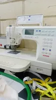 Janome Industrial Computerised Dinki Mashina - 1