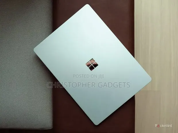 Microsoft Surface Laptop 13" Snapdragon X Plus 16GB RAM 512GB SSD - 1