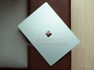 Microsoft Surface Laptop 13" Snapdragon X Plus 16GB RAM 512GB SSD