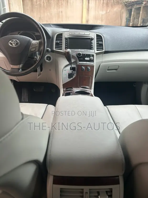 Toyota Venza V6 AWD 2010 Ja - 1