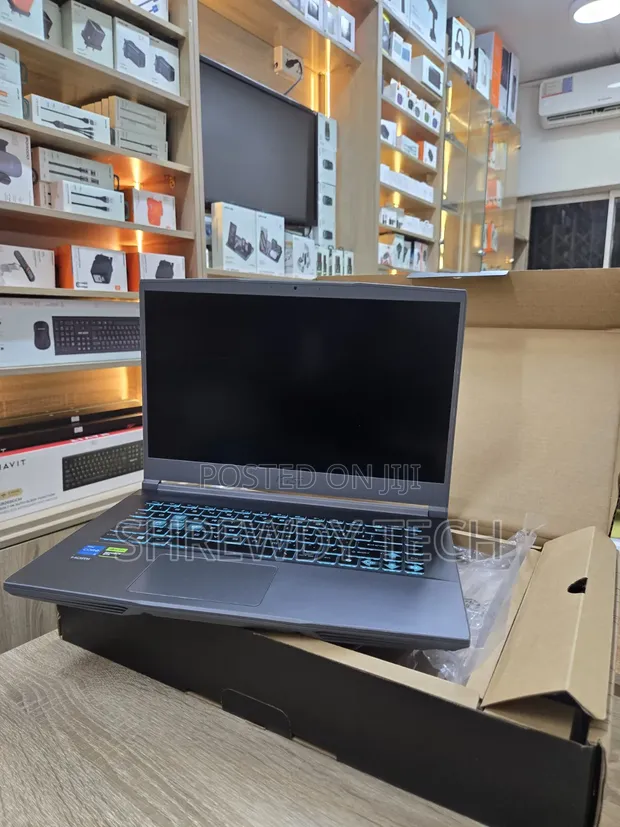 MSI Thin 15 Laptop - Intel Core i5, RTX 4060, 16GB RAM, 512GB SSD - 1