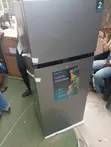 Hisense Firij Mai Kofofi Biyu Mai Girman Lita 205 Tare Da Freezer - 2