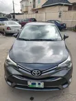 Toyota Avensis 2020 Grey - 3