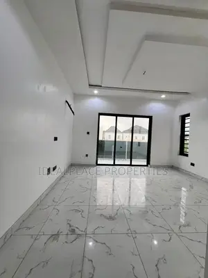 4 Bedroom Duplex with Pool & BQ in Ajah