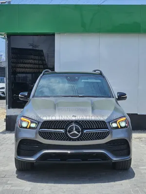2021 Mercedes-Benz GLE 450 4MATIC SUV Gold