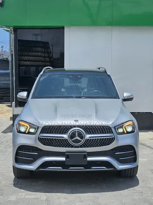Mercedes-Benz GLE 450 4MATIC 2021 Silver