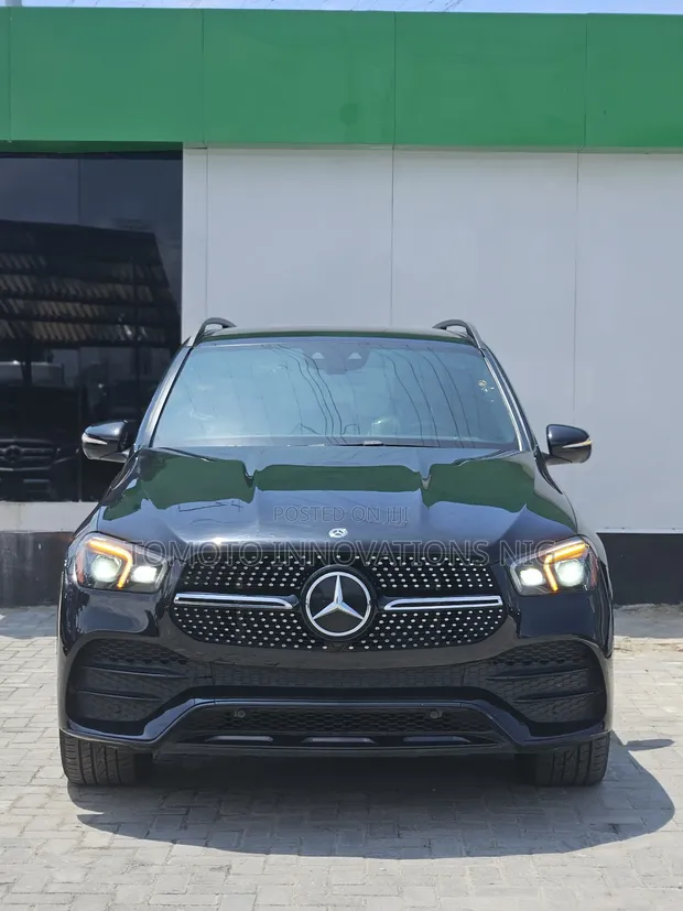 Mercedes-Benz GLE 450 4MATIC 2021 Black - 1