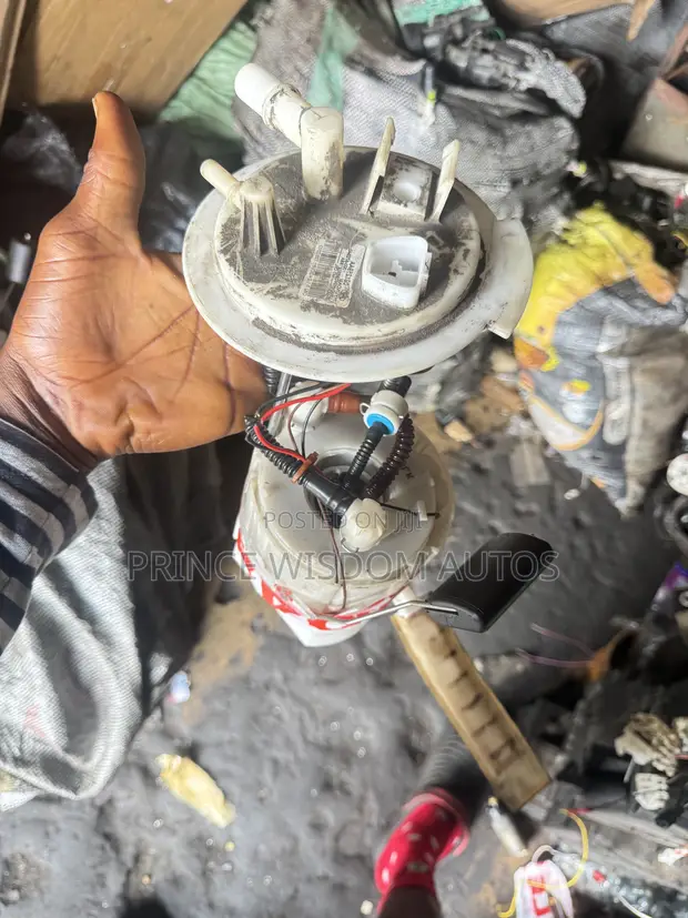 Hyundai Sonata Fuel Pump - 1