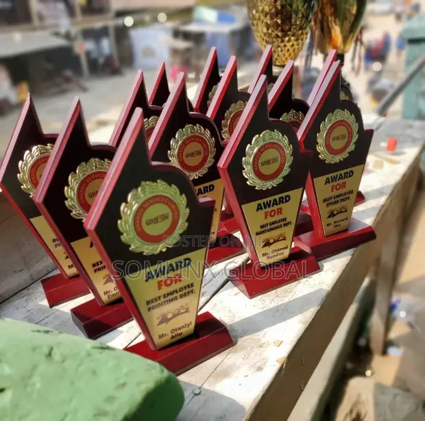 Finger Wood Plaque A31 - Premium Awards - 1