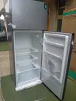 Hisense Firij da Freezer Mai Kofa Biyu 205L - 2