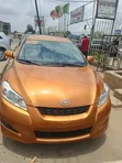 Toyota Matrix 2010 Orange - 2