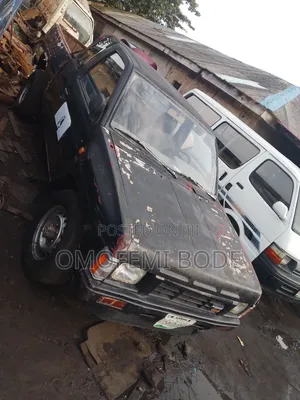 Nissan Pathfinder Pickup (Atlas) 1999 - Petrol