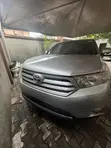 Toyota Highlander 2012 Silver - 2
