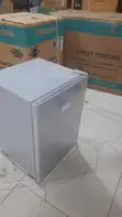 Glamstar GFR-90S-E Refrigerator - 90 Litres - 2