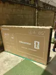 Hisense 85-Inch QLED Smart TV (Sabon Hannu) - 2