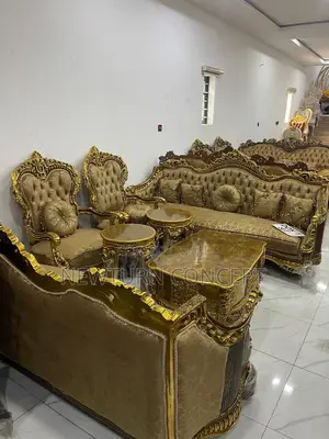 Kursi Sarki na Turkiyya da Tebur