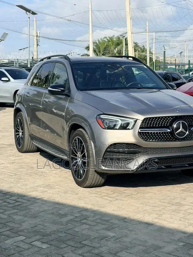 2020 Mercedes-Benz GLE 450 4MATIC SUV - 1