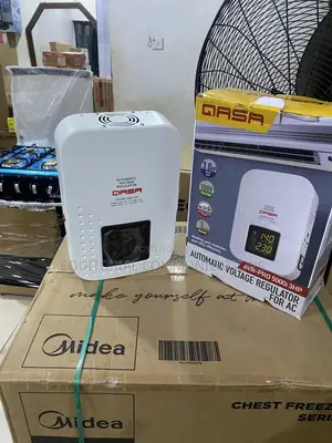 Qasa AVR-PRO 5000W Automatic Power Regulator