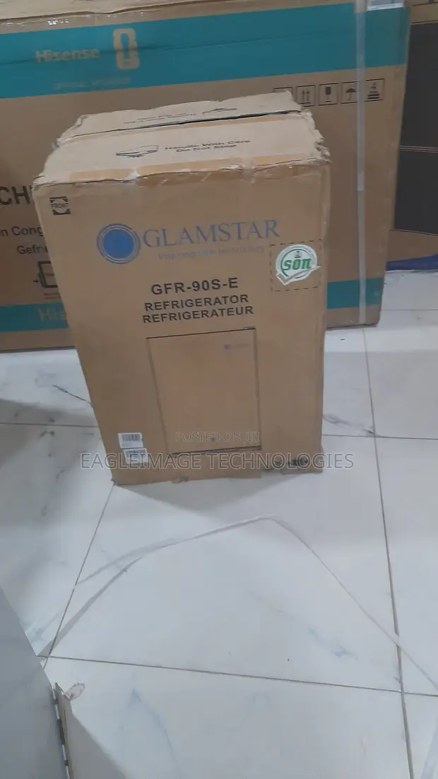 Glamstar GFR-90S-E Refrigerator - 90 Litres - 1