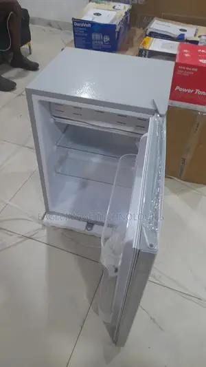 Glamstar GFR-90S-E Refrigerator - 90 Litres