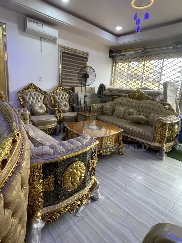 Cikakken Royal Fabric Sofa Set Mai Zama 8 Tare da Tables - 1
