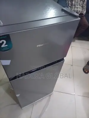 Hisense 172L Double Door Refrigerator
