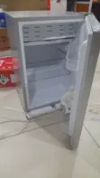Glamstar GFR-90S-E Refrigerator - Compact & Convenient - 1
