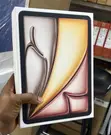 Apple iPad Air M3 512GB Wi-Fi + Cellular - 1