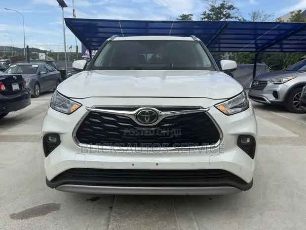 2022 Toyota Highlander Platinum - 1