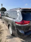 2014 Toyota Sienna XLE Minivan Mai Zama 8 (Lamar)'a - 3