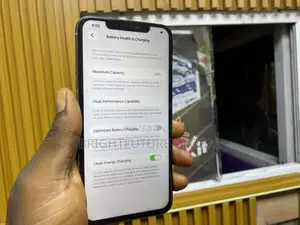 Apple iPhone 11 Pro Max 64GB Fari (Babu Face ID)