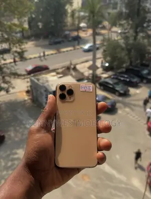 Apple iPhone 11 Pro 256GB Gold - Used