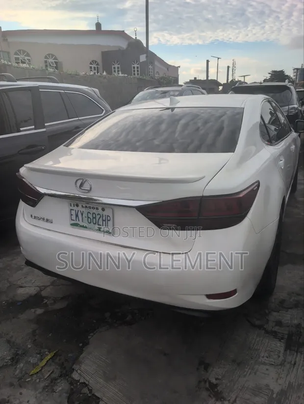 2015 Lexus ES 350 FWD Sedan - White - 1