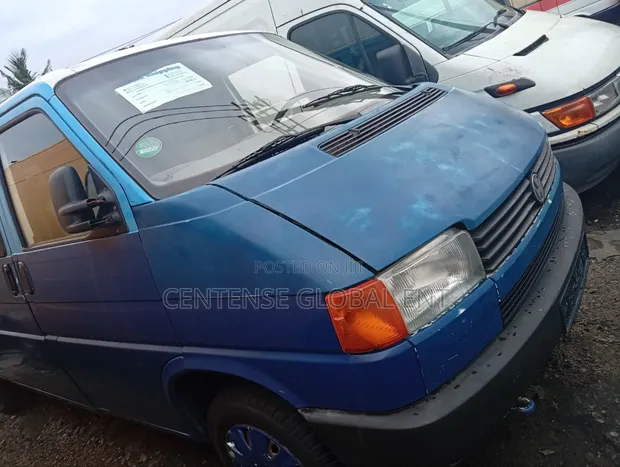 Volkswagen Transporter Bus 2003 - Shuɗi - 1