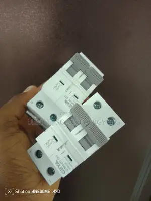 Geya 100A Miniature DC Circuit Breaker GYM9-125DC-100
